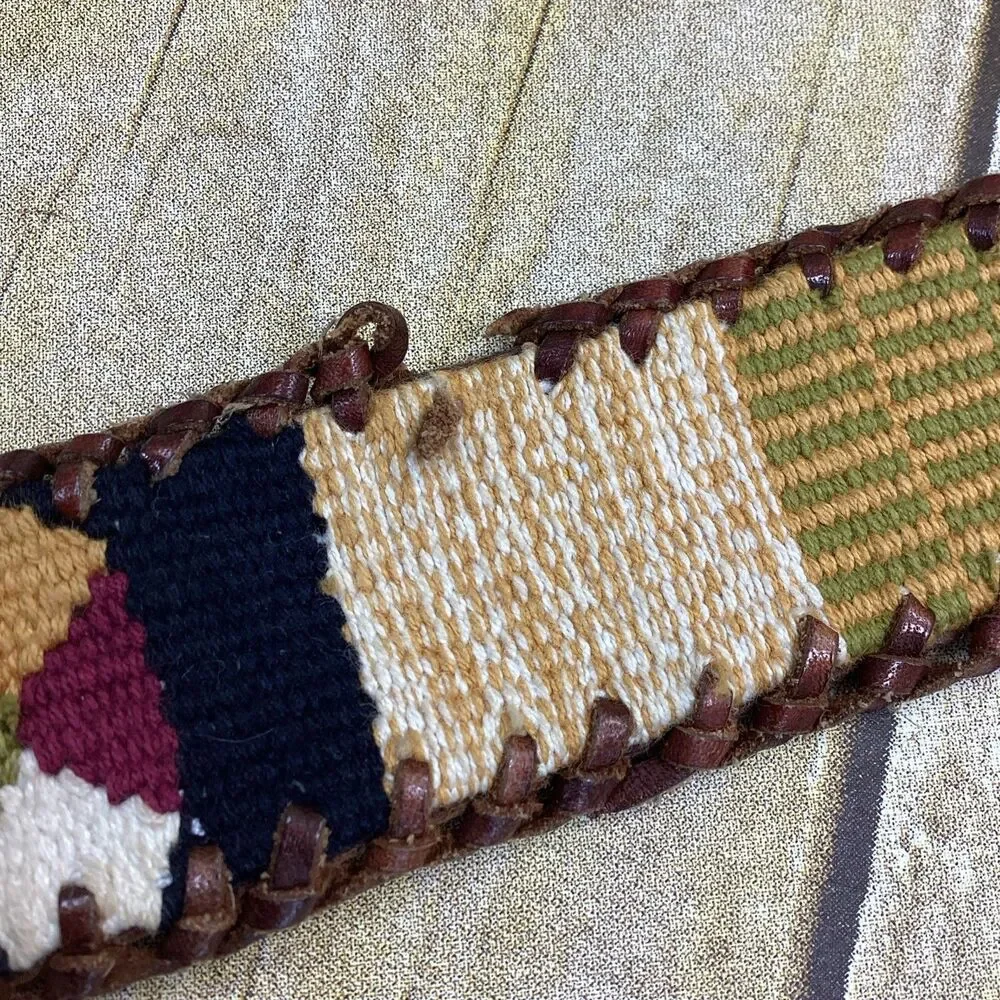Lucky Brand Boho Embroidered Leather Belt Small Size S Western Aztec Braid Edge